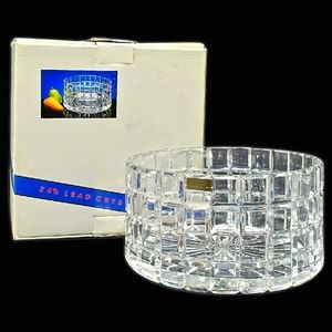 Vintage Home Beautiful Prisma Collection Lead Crystal Bowl - 9.5" Diameter - NIB
